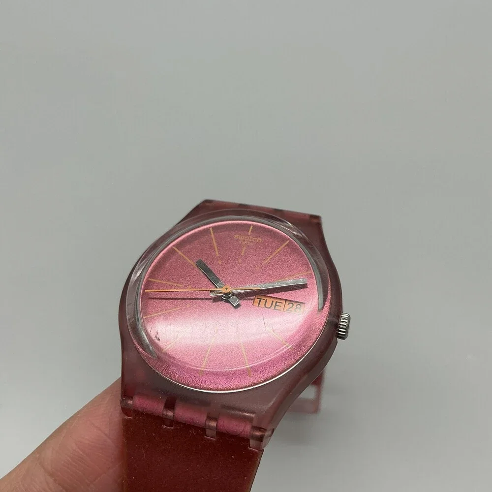 Swatch Sneaky Peaky Womens Watch 34mm Purple Dial Day Date Swiss New Battery